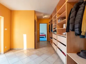 Prodej rodinného domu, Šestajovice, 325 m2