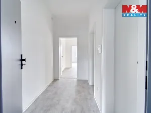 Pronájem bytu 2+kk, Plzeň - Doudlevce, Šípková, 47 m2