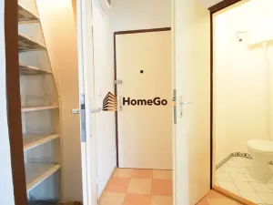 Pronájem bytu 1+kk, Praha - Nusle, U gymnázia, 48 m2