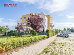 Pronájem bytu 3+kk, Jesenice, V Roháči I., 62 m2