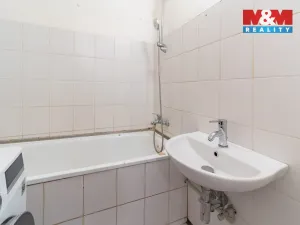 Prodej bytu 3+1, Sokolov, Atletická, 76 m2