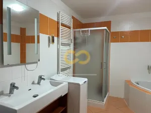 Pronájem bytu 2+1, Frymburk, 59 m2