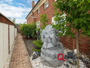 Prodej rodinného domu, Praha - Horní Počernice, Na Myšině, 327 m2