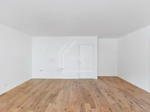 Prodej bytu 2+kk, Praha - Vysočany, V Předním Hloubětíně, 54 m2