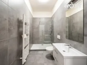 Prodej bytu 1+kk, Praha - Libeň, V zahradách, 32 m2