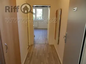 Pronájem bytu 1+kk, Brno, Libušino údolí, 18 m2