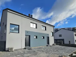 Pronájem rodinného domu, Kladno, Otmara Zinkeho, 106 m2