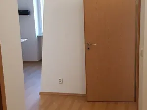 Pronájem bytu 2+1, Brno, Jana Uhra, 55 m2