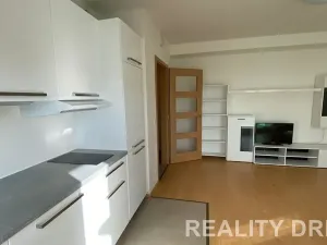 Pronájem bytu 2+kk, Praha - Stodůlky, Petržílkova, 46 m2