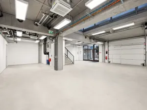 Pronájem skladu, Brno, Svatopetrská, 200 m2