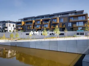 Pronájem bytu 2+kk, Praha - Libeň, Smrčkova, 63 m2