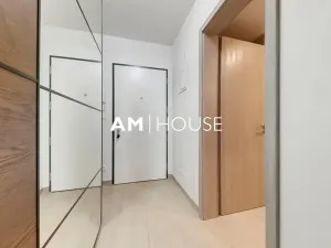 Pronájem bytu 1+kk, Praha - Vysočany, Strnadových, 33 m2