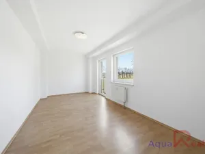 Prodej bytu 4+kk, Karlovy Vary, Okružní, 99 m2