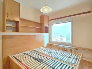 Prodej bytu 3+1, Kolín, Na Magistrále, 61 m2