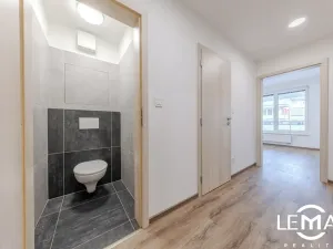 Pronájem bytu 2+kk, Olomouc, Janského, 59 m2
