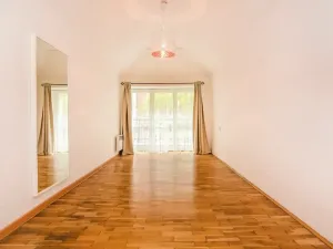 Pronájem bytu 2+kk, Praha - Vinohrady, Americká, 35 m2