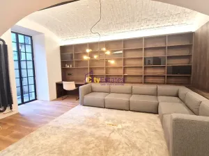 Prodej bytu 1+1, Praha - Smíchov, Janáčkovo nábřeží, 50 m2