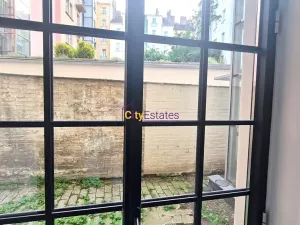 Prodej bytu 1+1, Praha - Smíchov, Janáčkovo nábřeží, 50 m2