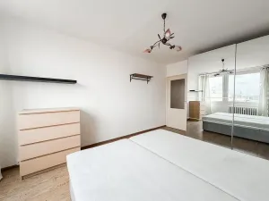 Pronájem bytu 4+kk, Praha - Holešovice, Dělnická, 81 m2