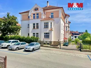 Prodej bytu 2+1, Jihlava, Seifertova, 68 m2