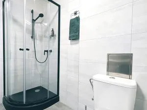 Pronájem bytu 2+1, Praha - Dejvice, Zelená, 58 m2