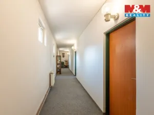 Prodej rodinného domu, Očihov - Očihovec, 500 m2