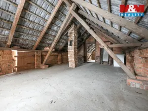 Prodej rodinného domu, Křelovice - Pakoslav, 482 m2