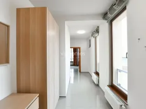 Pronájem bytu 2+kk, Praha - Bubeneč, Mlýnská, 78 m2