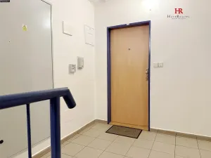 Pronájem bytu 3+kk, Benešov, Dukelská, 74 m2