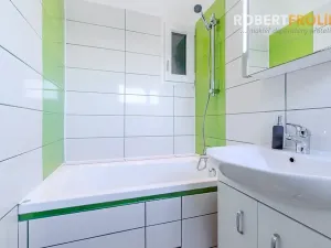 Pronájem bytu 2+kk, Praha - Břevnov, Patočkova, 40 m2