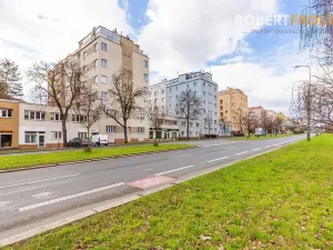 Pronájem bytu 2+kk, Praha - Břevnov, Patočkova, 40 m2