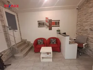 Pronájem obchodního prostoru, Praha - Vinohrady, Slezská, 52 m2