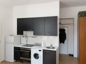 Pronájem bytu 2+kk, Praha - Holešovice, Kamenická, 40 m2
