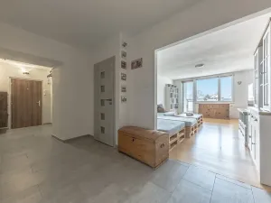 Prodej bytu 4+kk, Dobrovice, Husova ulice, 85 m2