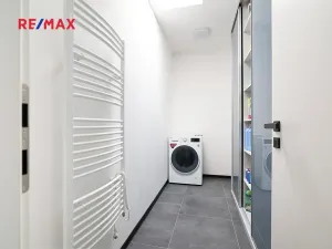 Prodej rodinného domu, Hovorčovice, Na Konci světa, 188 m2