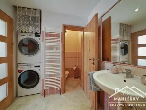 Prodej rodinného domu, Zásmuky, Sladkovského, 186 m2