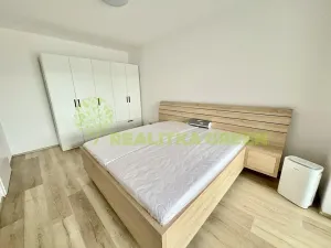 Pronájem bytu 4+kk, Zlín, Chmelnická, 96 m2