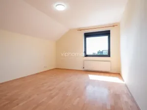 Pronájem rodinného domu, Horoměřice, 280 m2