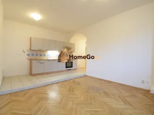 Pronájem bytu 2+kk, Praha - Nusle, U gymnázia, 50 m2