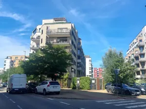 Pronájem bytu 1+kk, Praha - Střížkov, Makedonská, 35 m2