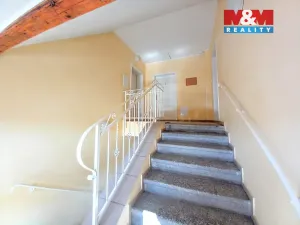 Pronájem bytu 1+1, Loket, Nádražní, 29 m2