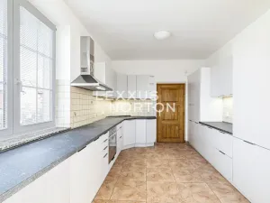 Pronájem vily, Průhonice, U Komárova, 610 m2