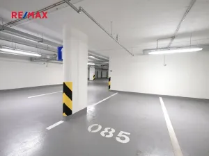 Pronájem bytu 2+kk, Praha - Hloubětín, Poděbradská, 59 m2