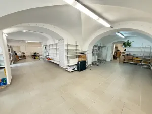 Pronájem obchodního prostoru, Rumburk, Třída 9. května, 226 m2