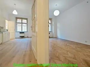 Pronájem bytu 2+kk, Praha - Žižkov, Hartigova, 43 m2