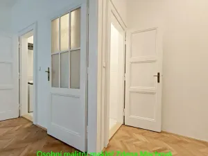 Pronájem bytu 2+kk, Praha - Žižkov, Hartigova, 43 m2