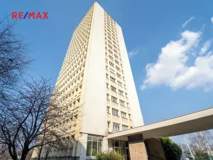 Prodej bytu 1+kk, Praha - Strašnice, Černokostelecká, 26 m2