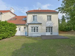 Pronájem rodinného domu, Praha - Nebušice, V oblouku, 212 m2