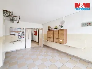 Pronájem bytu 1+kk, Karlovy Vary - Drahovice, Gagarinova, 20 m2