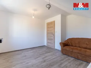 Prodej rodinného domu, Okrouhlá, 222 m2